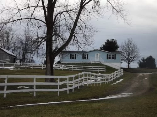 Mini Farm W/beautiful Views property photo 1